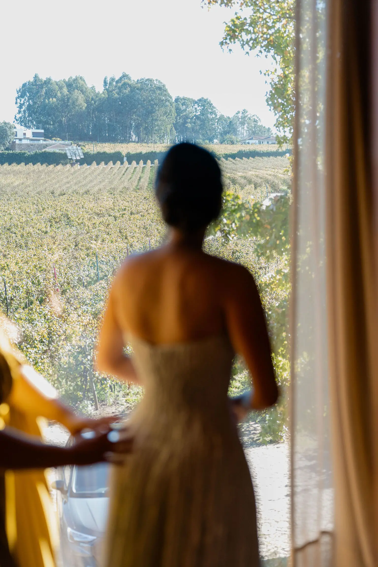bride-getting-ready-monverde-hotel-wedding