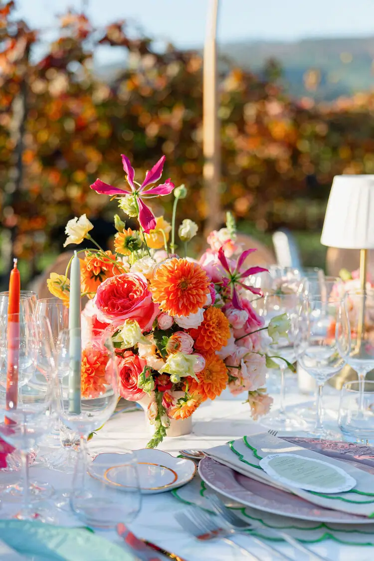 wedding-floral-centerpiece-vineyard-view-monverde-hotel